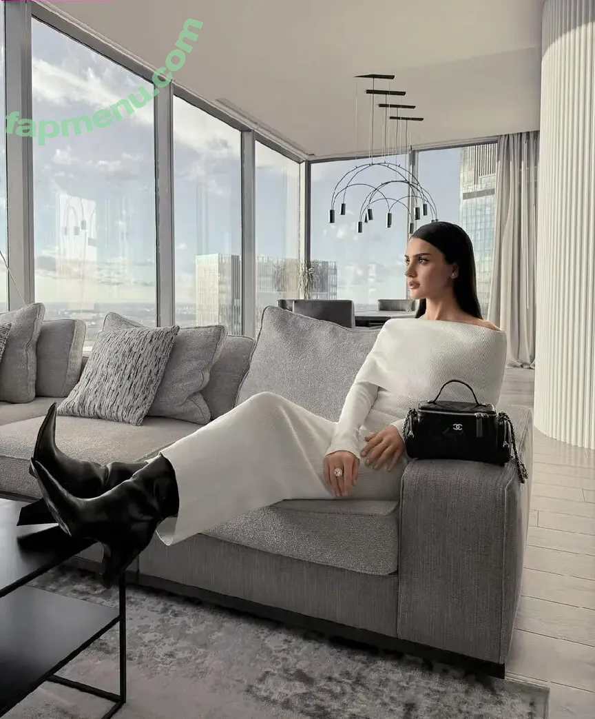 Dina Saeva nude photo #0635 (senoritasaeva)