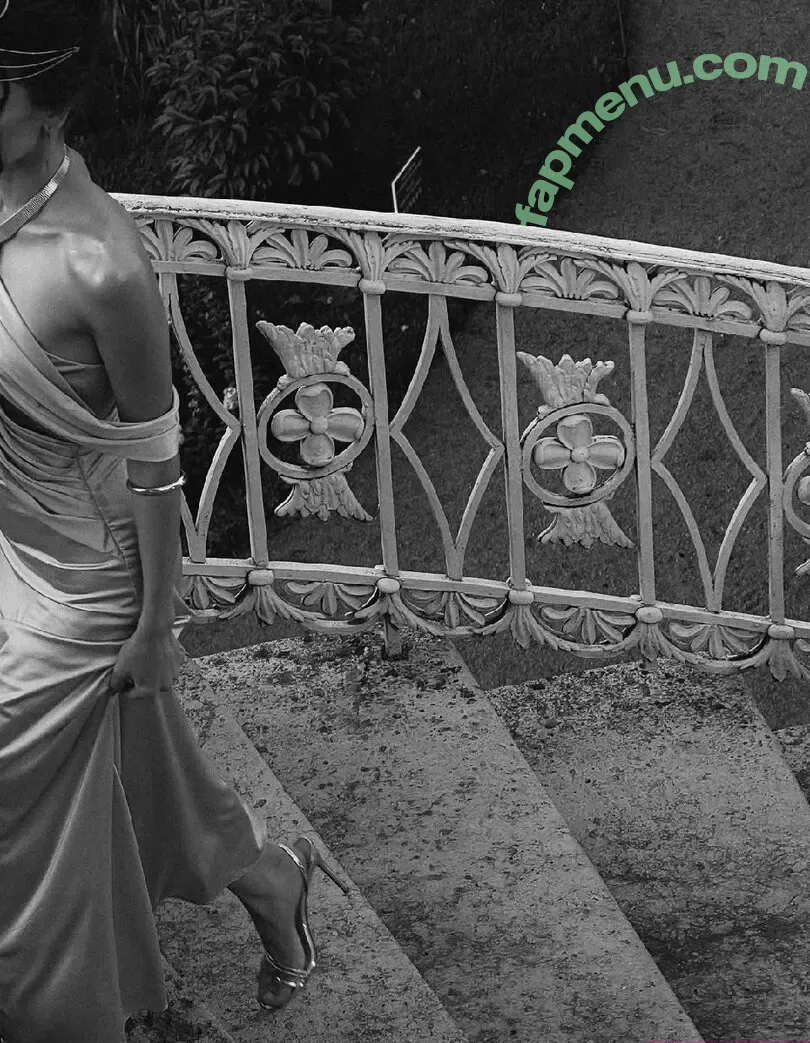 Dina Saeva nude photo #0682 (senoritasaeva)