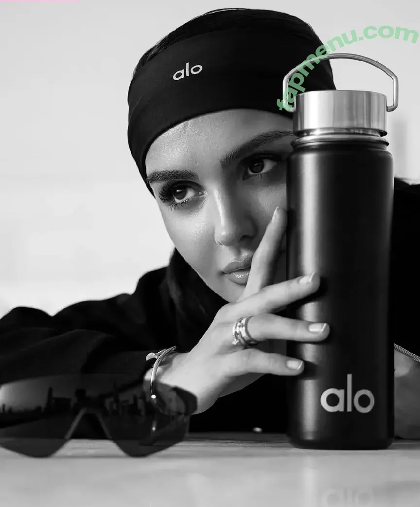 Dina Saeva nude photo #0717 (senoritasaeva)