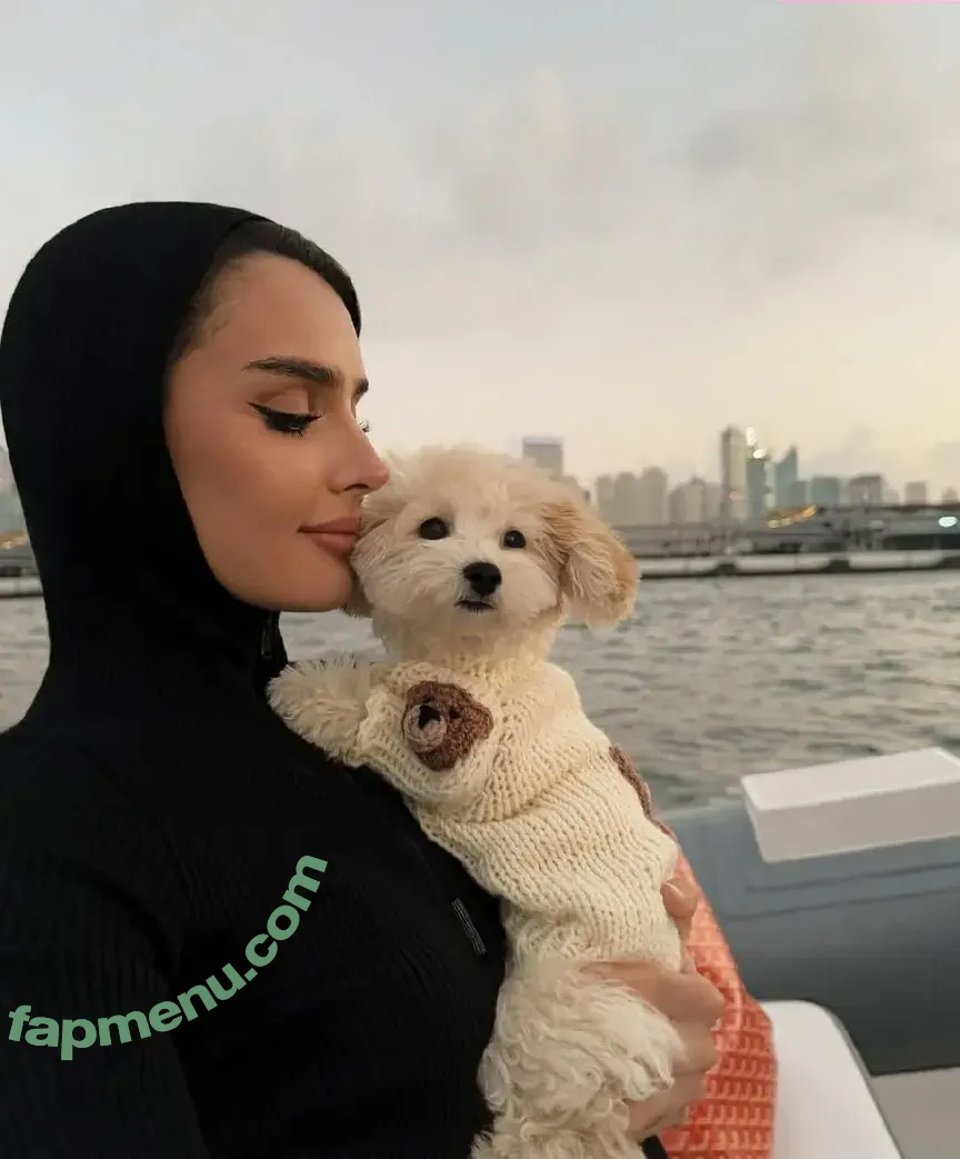 Dina Saeva nude photo #0721 (senoritasaeva)