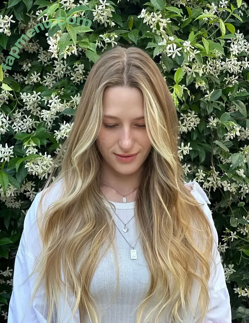 dinawzb nude photo #0010 (dinawzb)