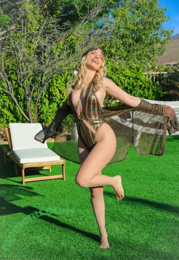 Dinglederper nude photo #0464 (Tori Deepfakes)