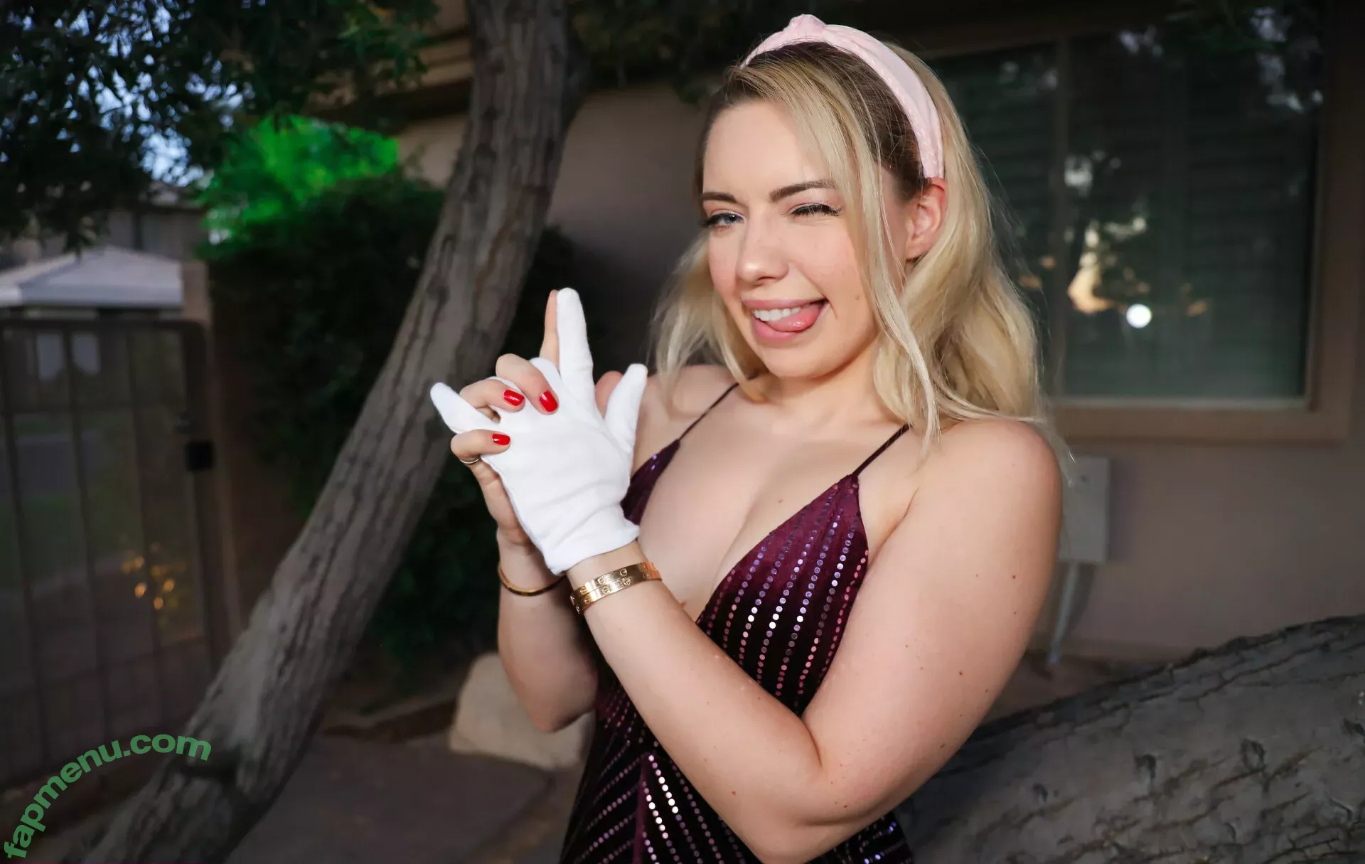Dinglederper nude photo #0523 (Tori Deepfakes)