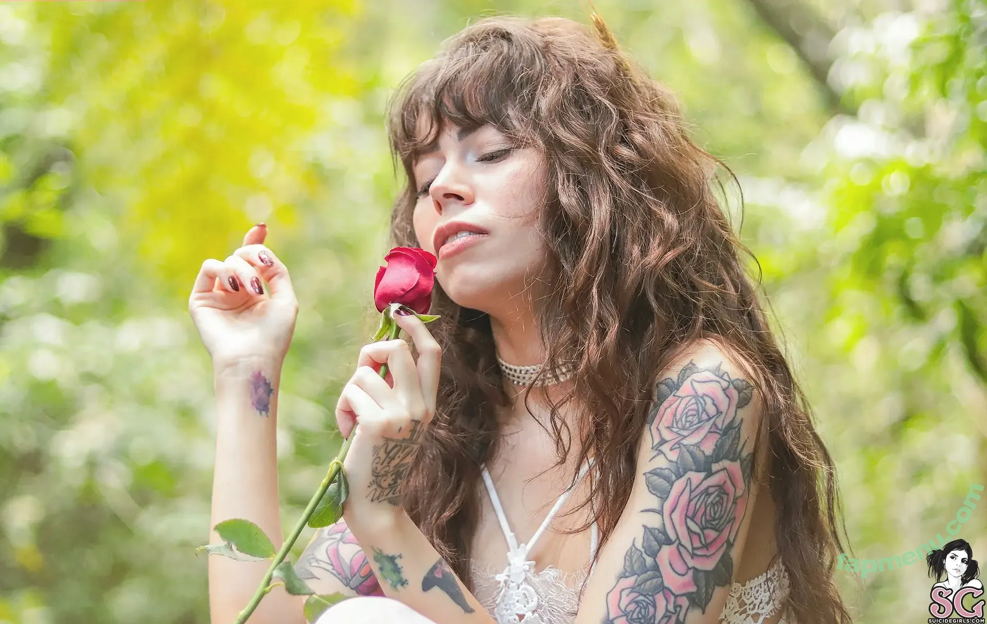 Dinhasun nude photo #0081 (dinhafun)