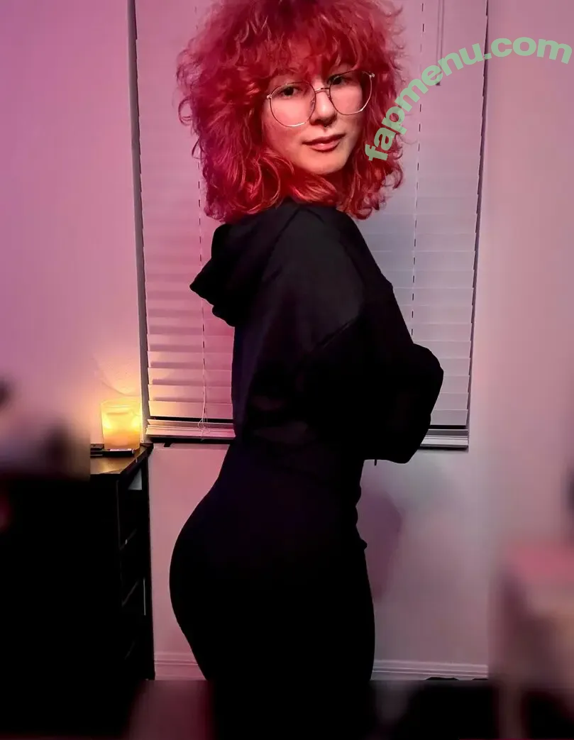 dinonuggetss nude photo #0020 (dinonuggies / yummydinobuddies)