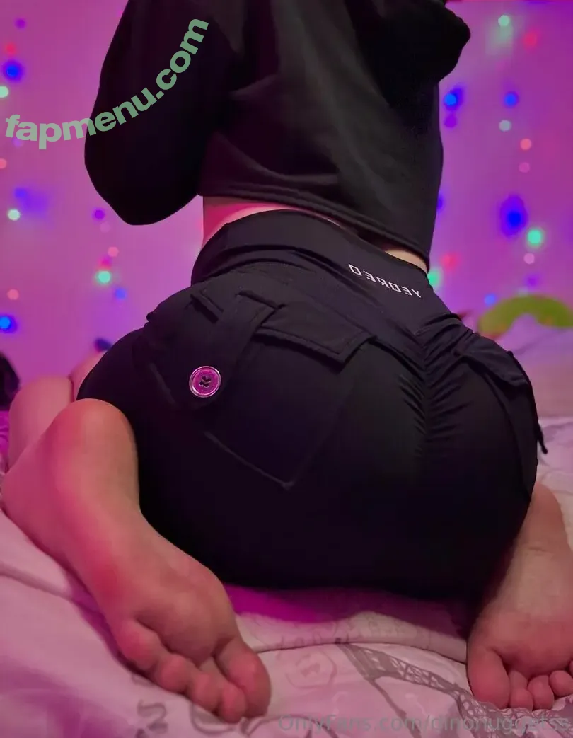 dinonuggetss nude photo #0031 (dinonuggies / yummydinobuddies)