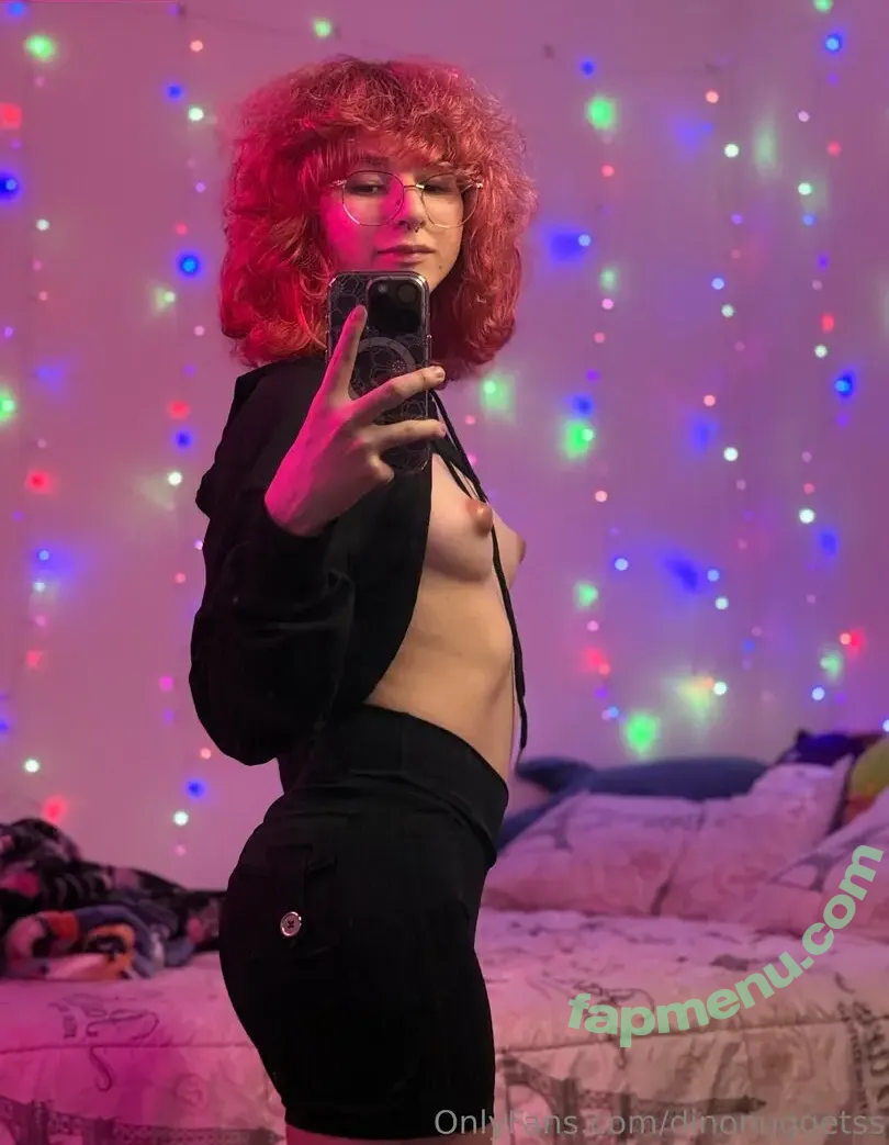 dinonuggetss nude photo #0035 (dinonuggies / yummydinobuddies)