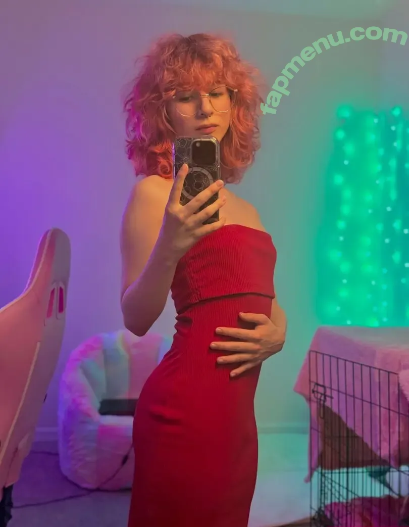 dinonuggetss nude photo #0036 (dinonuggies / yummydinobuddies)