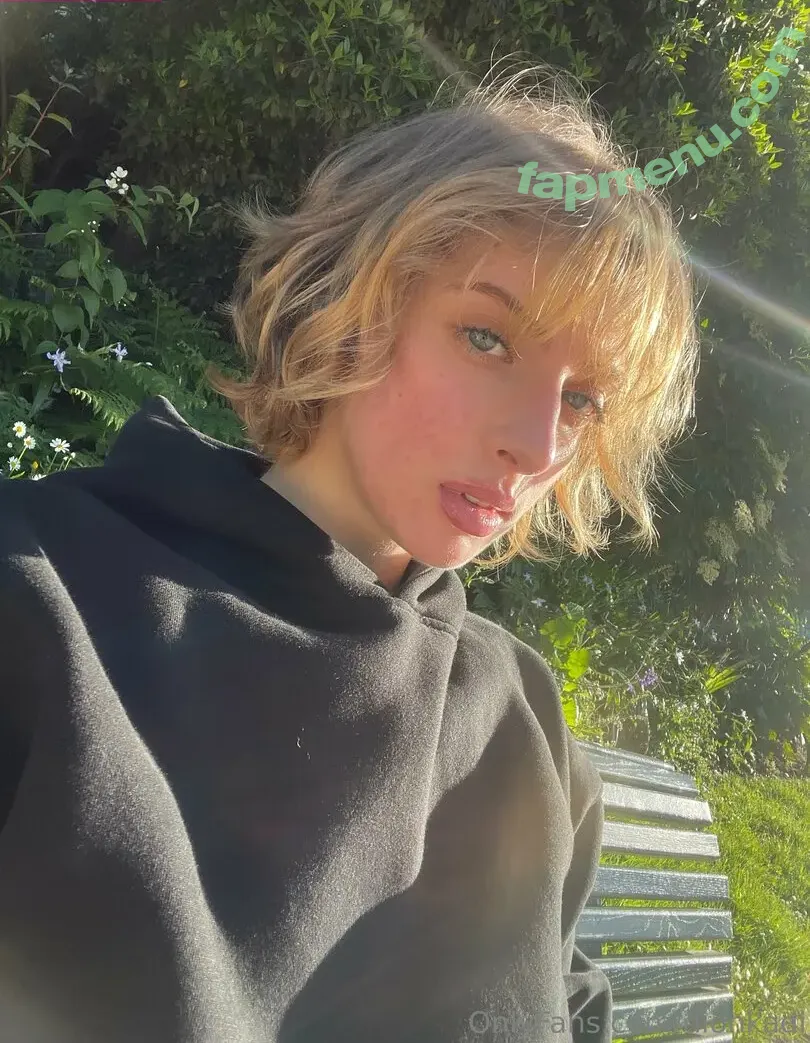 Dionkadi nude photo #0071 (Dionkadi)