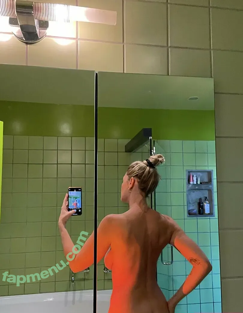 diorabaird nude photo #0020 (diorabaird)