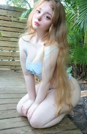 Diovana Konigsreuter / diokonigsreuter / diovanakoni nude photo #0799