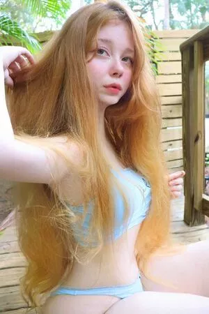 Diovana Konigsreuter / diokonigsreuter / diovanakoni nude photo #0824