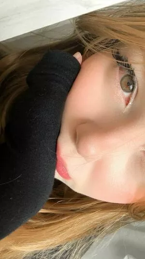 Diovana Konigsreuter / diokonigsreuter / diovanakoni nude photo #0908