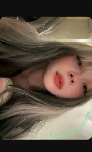 Diovana Konigsreuter / diokonigsreuter / diovanakoni nude photo #0085