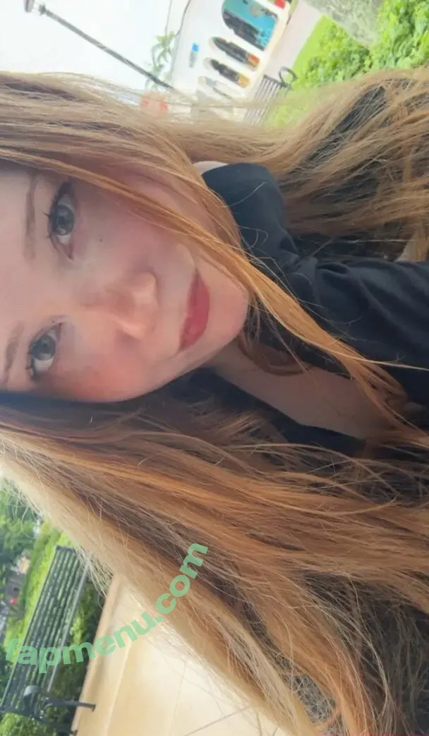 Diovana Konigsreuter nude photo #0116 (diokonigsreuter / diovanakoni)