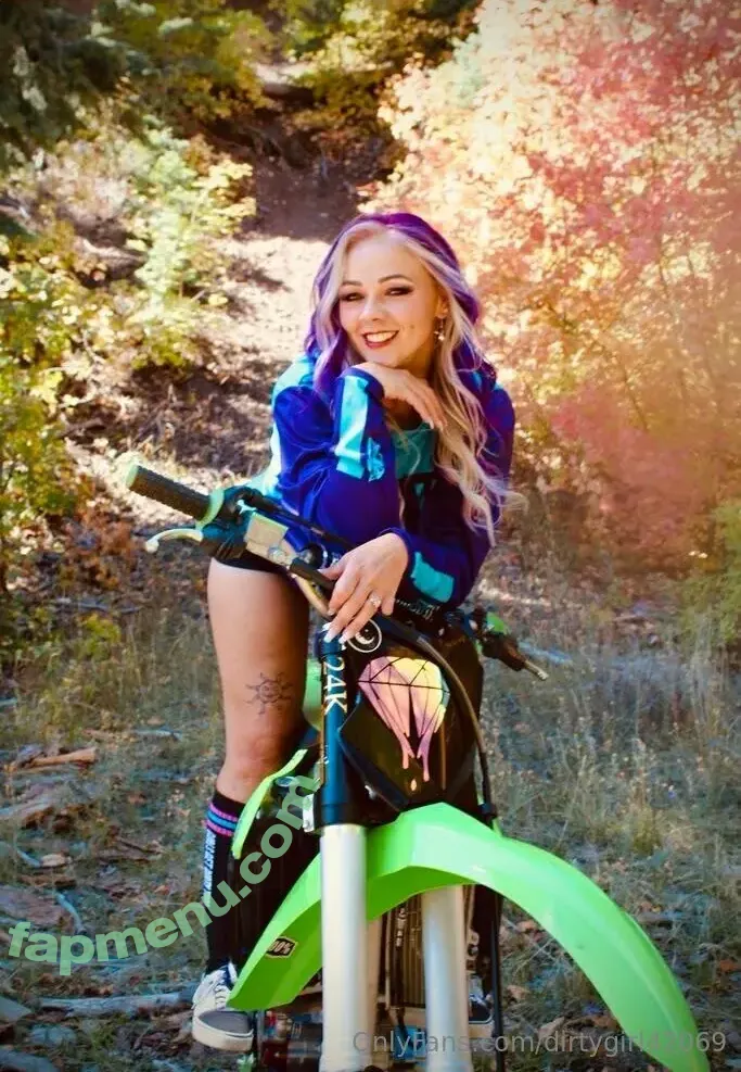 dirtygirl42069 nude photo #0003 (dirtygirl42069)