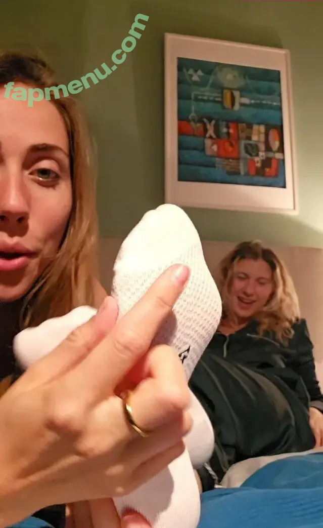 Dirtysockcousins nude photo #0175 (dirtysnowqueen_)