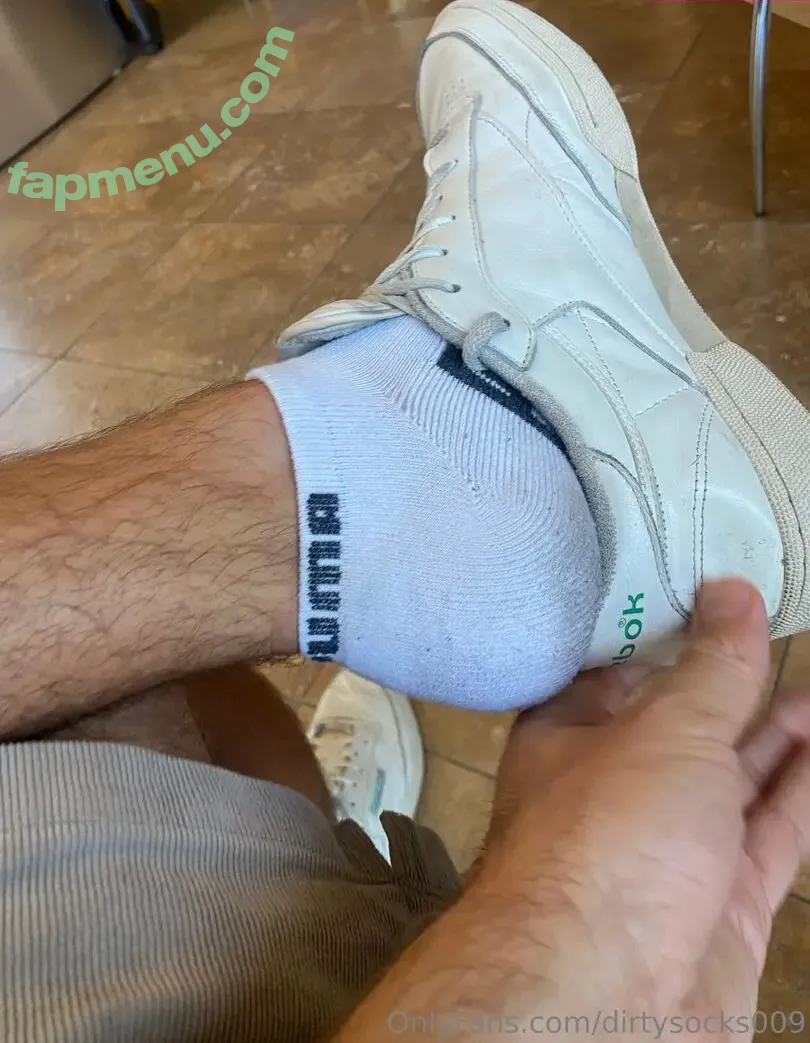 dirtysocks009 nude photo #0005 (dirtysocks.lu)
