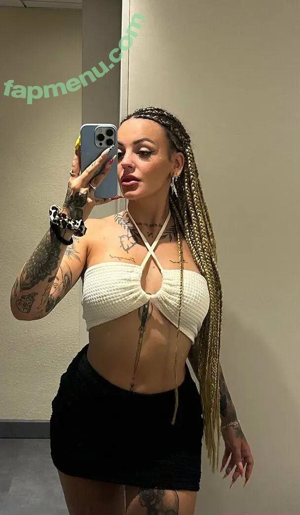 dirtyyysoul4 nude photo #0050 (hotstufflildevil)