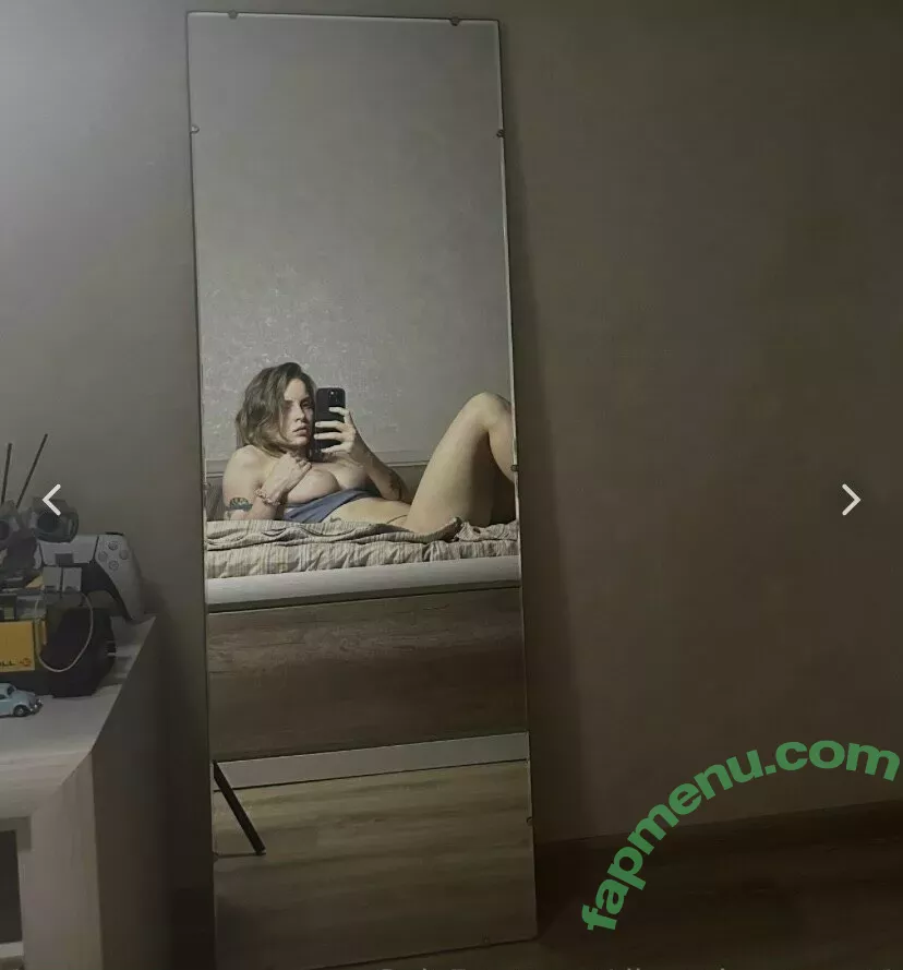disenchantment nude photo #0037 (disenchantment1 / jnthn_lvngstn)