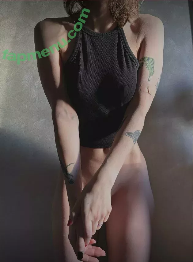 disenchantment nude photo #0096 (disenchantment1 / jnthn_lvngstn)