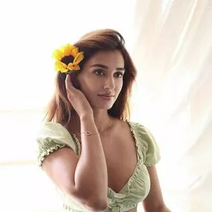 Disha Patani / Paatni / dishapatani / dishpatani nude photo #0018