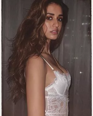 Disha Patani / Paatni / dishapatani / dishpatani nude photo #0049