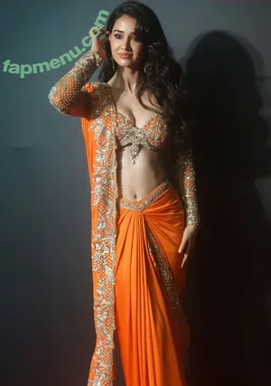 Disha Patani / Paatni / dishapatani / dishpatani nude photo #0343