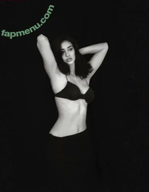 Disha Patani / Paatni / dishapatani / dishpatani nude photo #0392