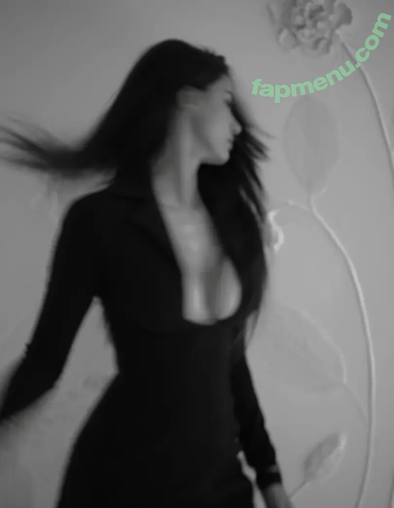 Disha Patani nude photo #0425 (Paatni / dishapatani / dishpatani)