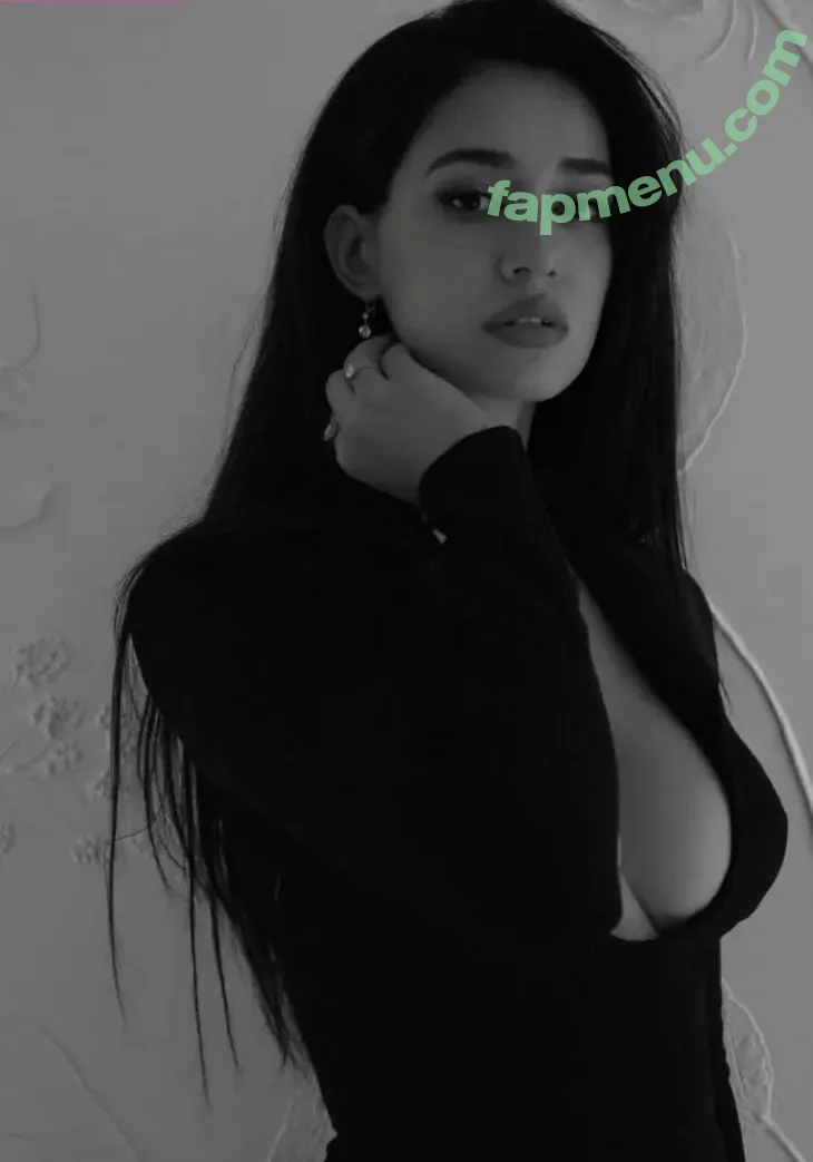 Disha Patani nude photo #0446 (Paatni / dishapatani / dishpatani)