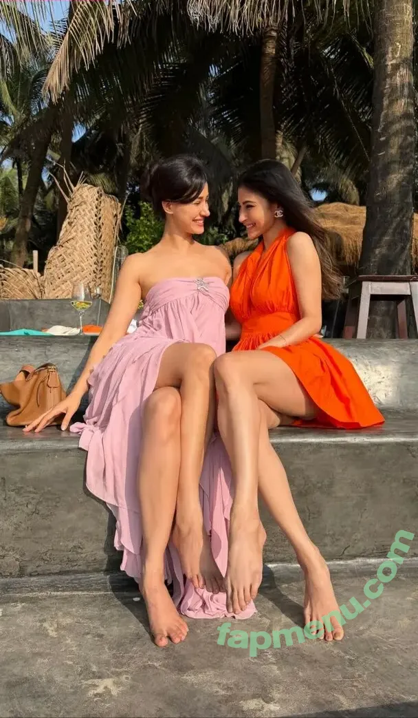 Disha Patani nude photo #0482 (Paatni / dishapatani / dishpatani)