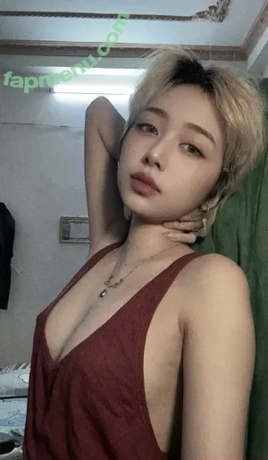 Disleft / Mercury Nguyen nude photo #0111