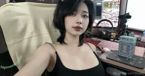 Disleft / Mercury Nguyen nude photo #0185