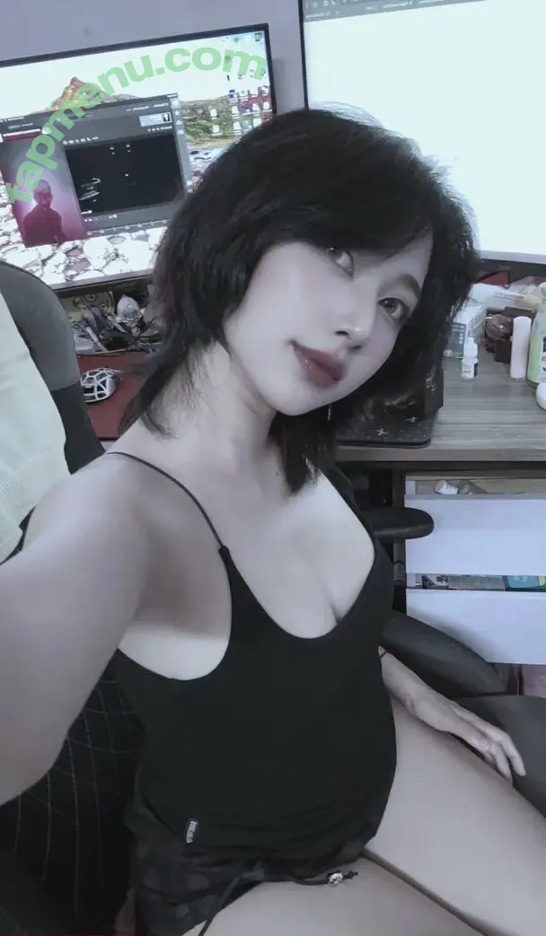 Disleft nude photo #0183 (Mercury Nguyen)