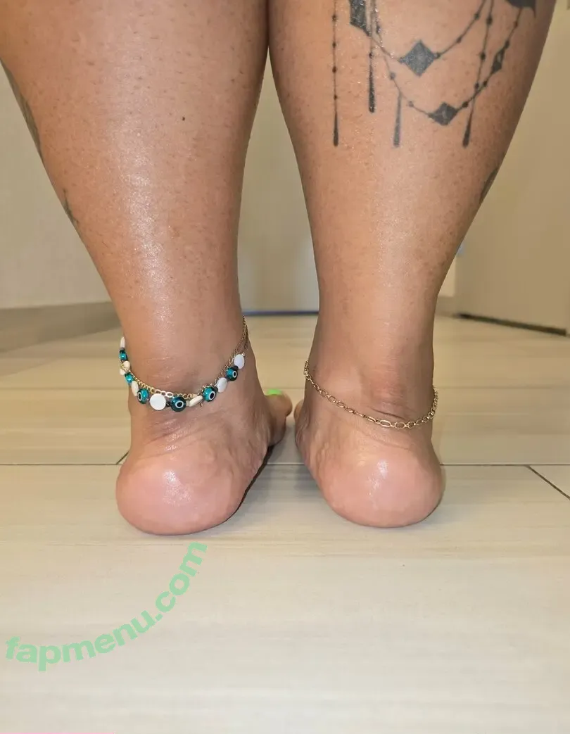 dissatoes nude photo #0096 (dissa_toes)