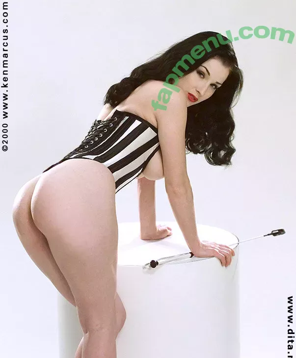 Dita Von Teese nude photo #1798 (Ditavonteese / creepy___spice)