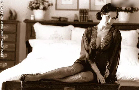 Dita Von Teese / Ditavonteese / creepy___spice nude photo #2668