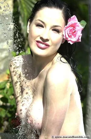Dita Von Teese / Ditavonteese / creepy___spice nude photo #2920