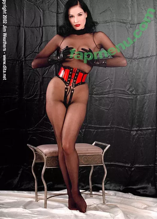 Dita Von Teese nude photo #2087 (Ditavonteese / creepy___spice)