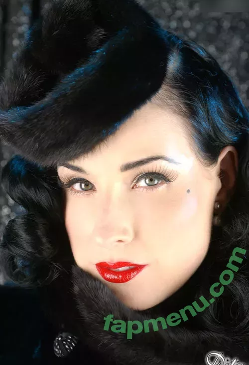 Dita Von Teese nude photo #2795 (Ditavonteese / creepy___spice)