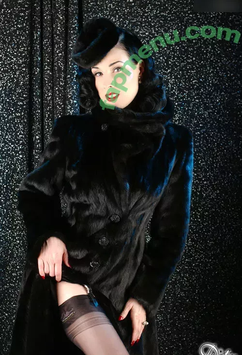 Dita Von Teese nude photo #2797 (Ditavonteese / creepy___spice)