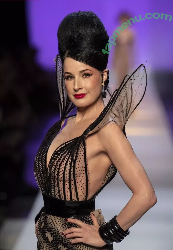 Dita Von Teese nude photo #2865 (Ditavonteese / creepy___spice)