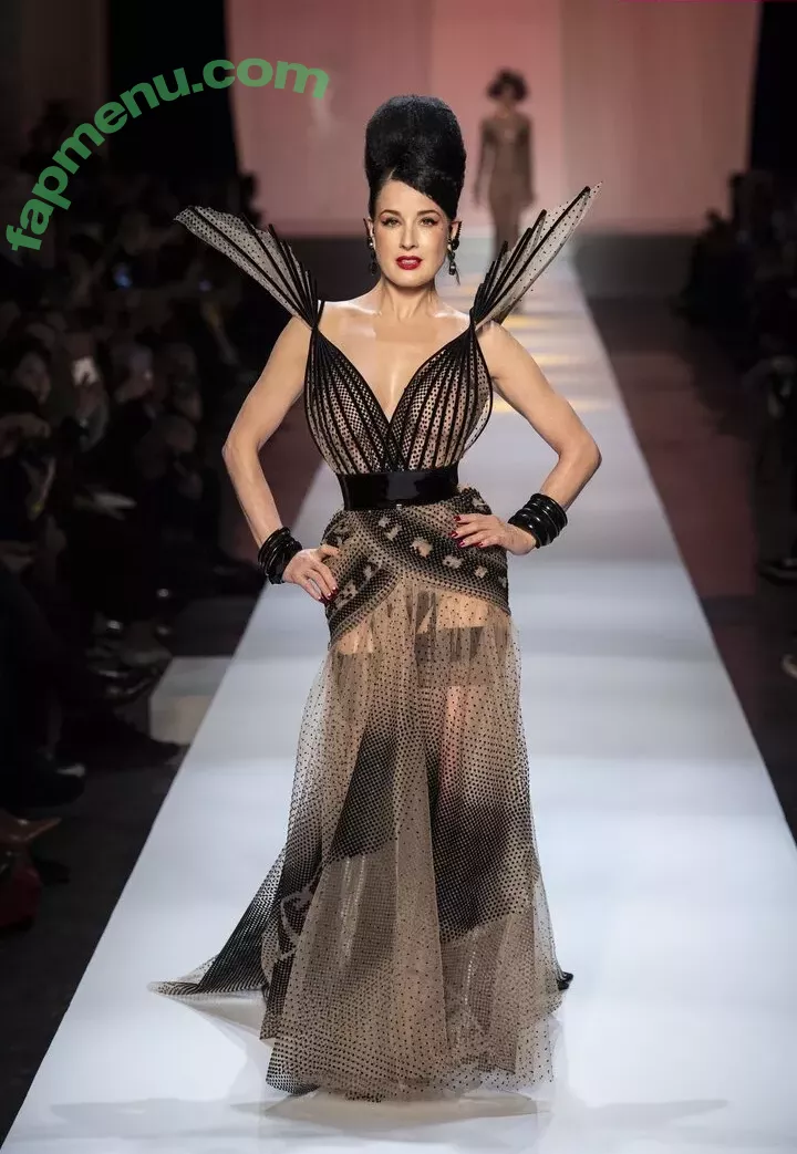 Dita Von Teese nude photo #2866 (Ditavonteese / creepy___spice)