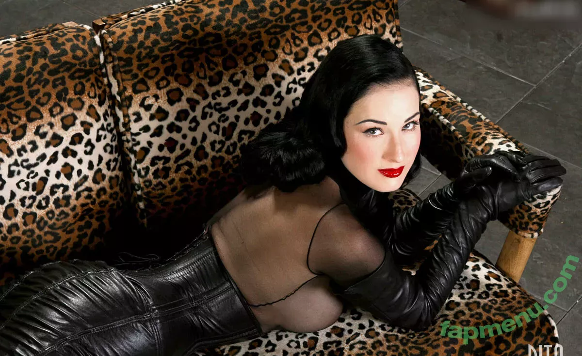 Dita Von Teese nude photo #2889 (Ditavonteese / creepy___spice)