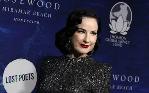 Dita Von Teese / Ditavonteese / creepy___spice nude photo #3254