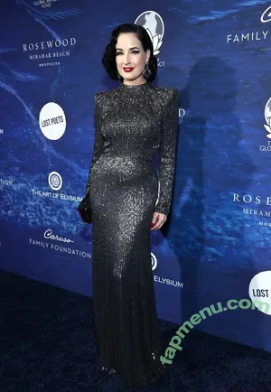 Dita Von Teese / Ditavonteese / creepy___spice nude photo #3274