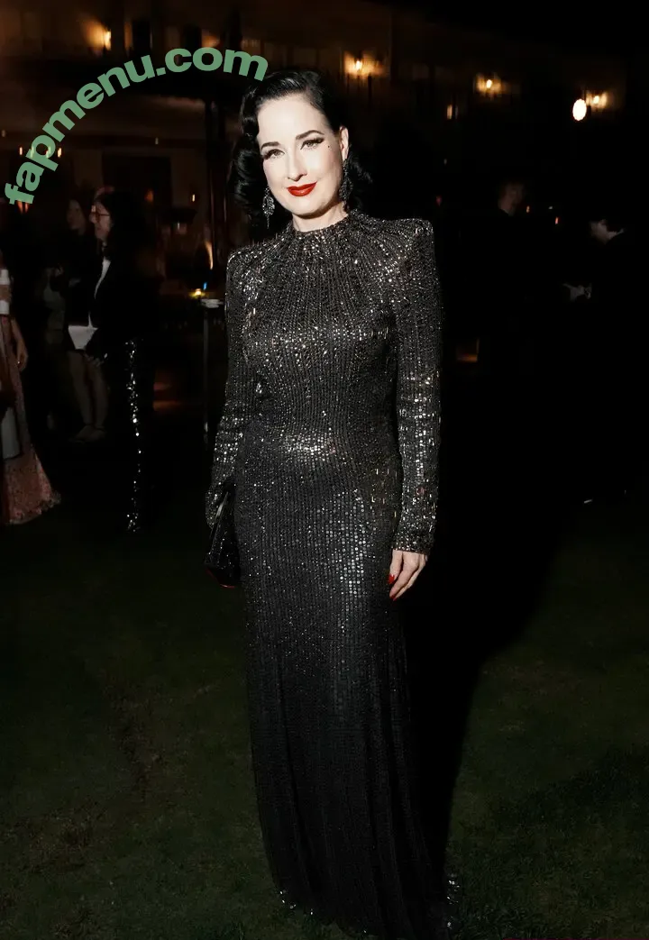 Dita Von Teese nude photo #3241 (Ditavonteese / creepy___spice)