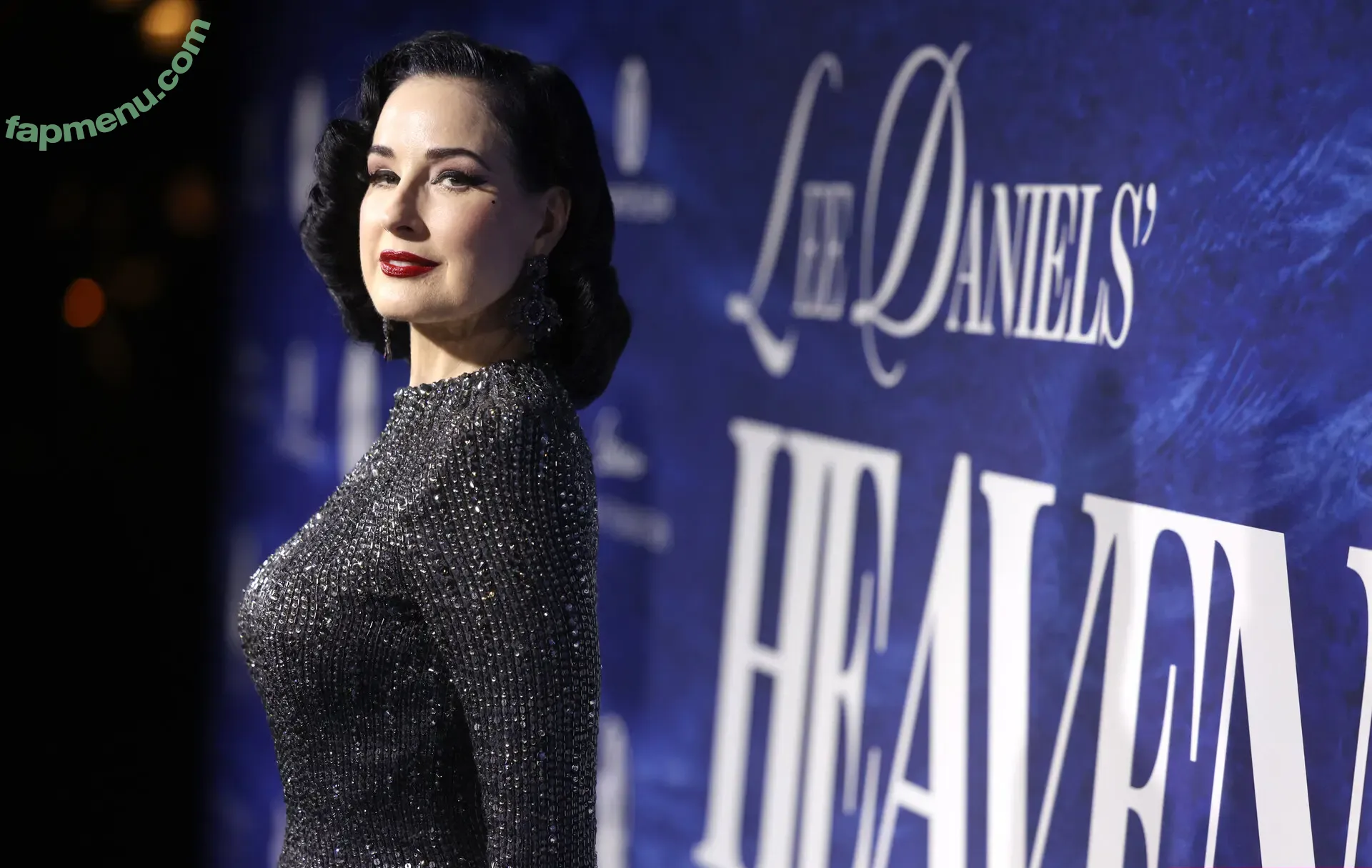 Dita Von Teese nude photo #3275 (Ditavonteese / creepy___spice)