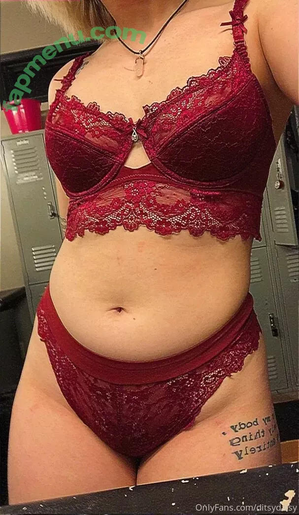 DitsyDaisy nude photo #0047 (ditsiestdaisy)